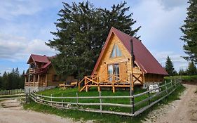 Aleksa'S Chalet
